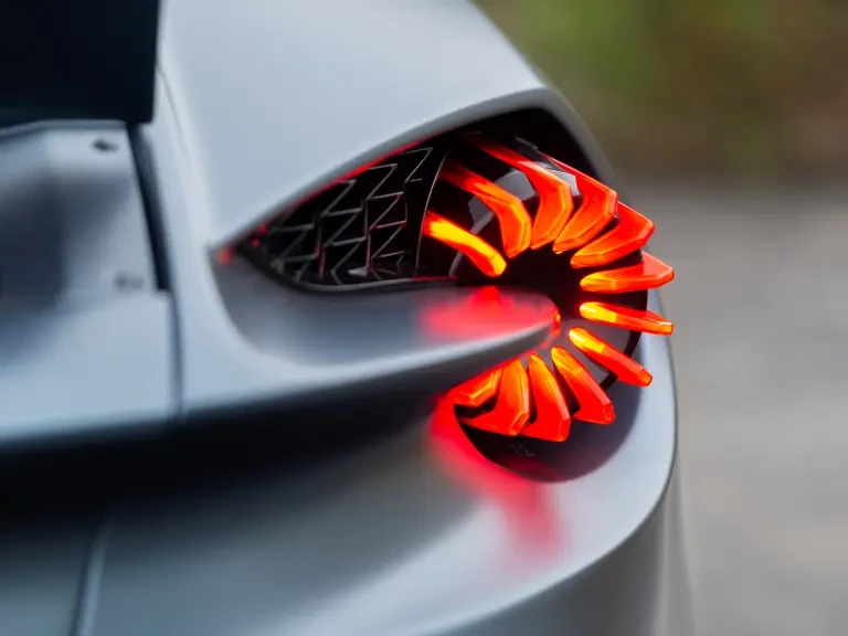 2018 Aston Martin Vanquish 2nd Gen - Image 27 of 31