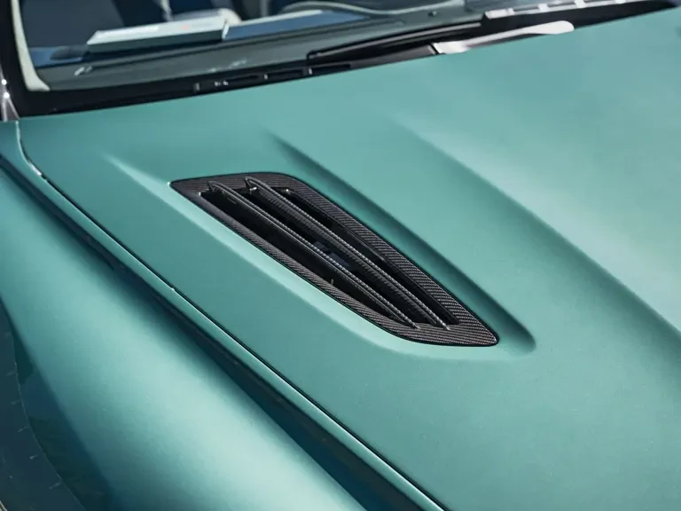 2018 Aston Martin Vanquish Zagato - Image 13 of 31