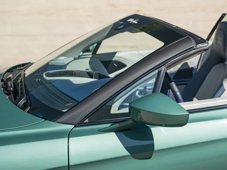 2018 Aston Martin Vanquish Zagato - Image 15 of 31