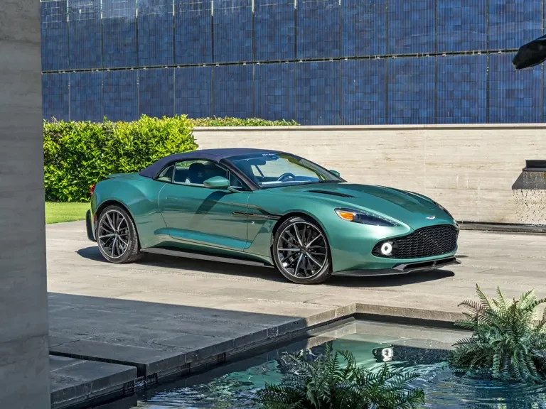 2018 Aston Martin Vanquish Zagato - Image 9 of 31