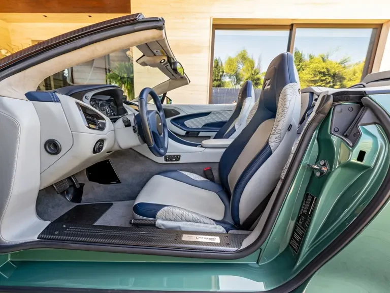 2018 Aston Martin Vanquish Zagato - Image 30 of 31