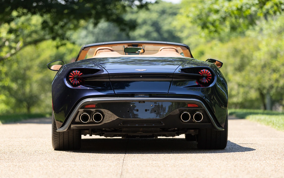 2018 Aston Martin Vanquish 2nd Gen - Image 5 of 31
