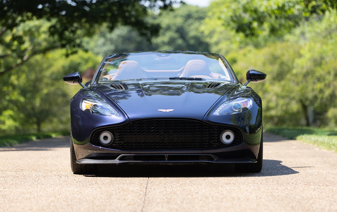 2018 Aston Martin Vanquish 2nd Gen - Image 14 of 31