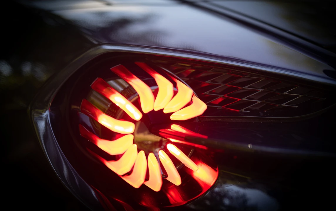 2018 Aston Martin Vanquish 2nd Gen - Image 29 of 31