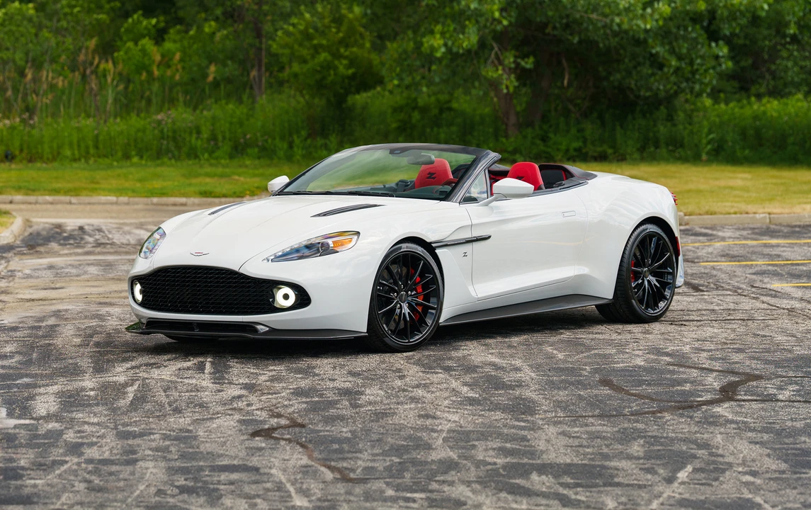 2018 Aston Martin Vanquish Zagato - Image 6 of 13