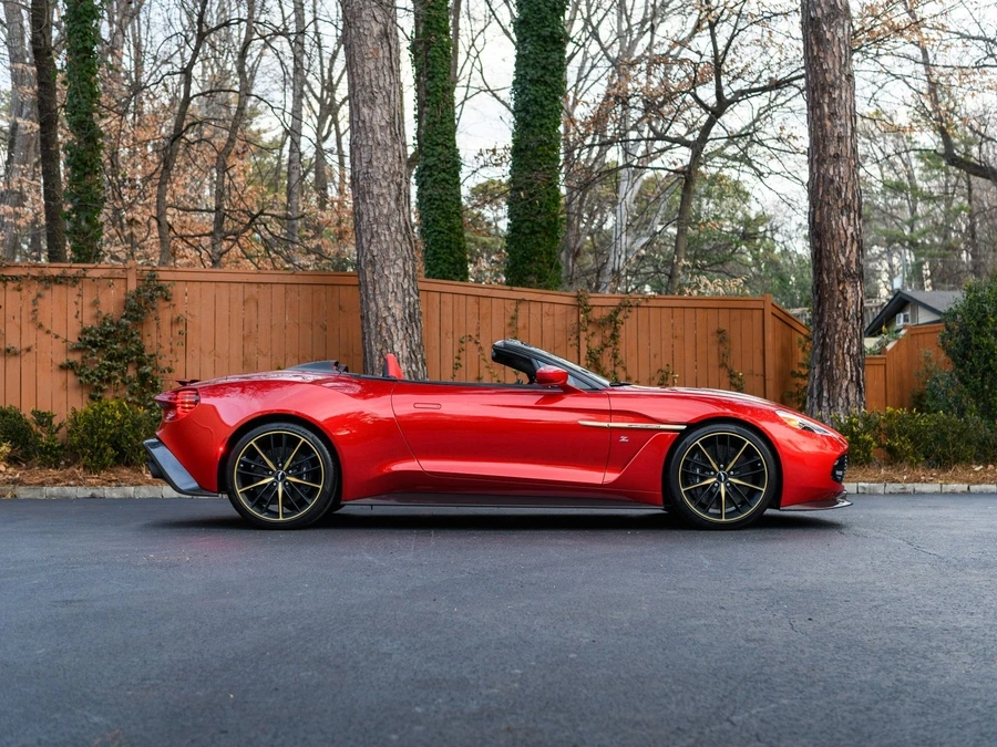 2018 Aston Martin Vanquish 2nd Gen - Image 3 of 31