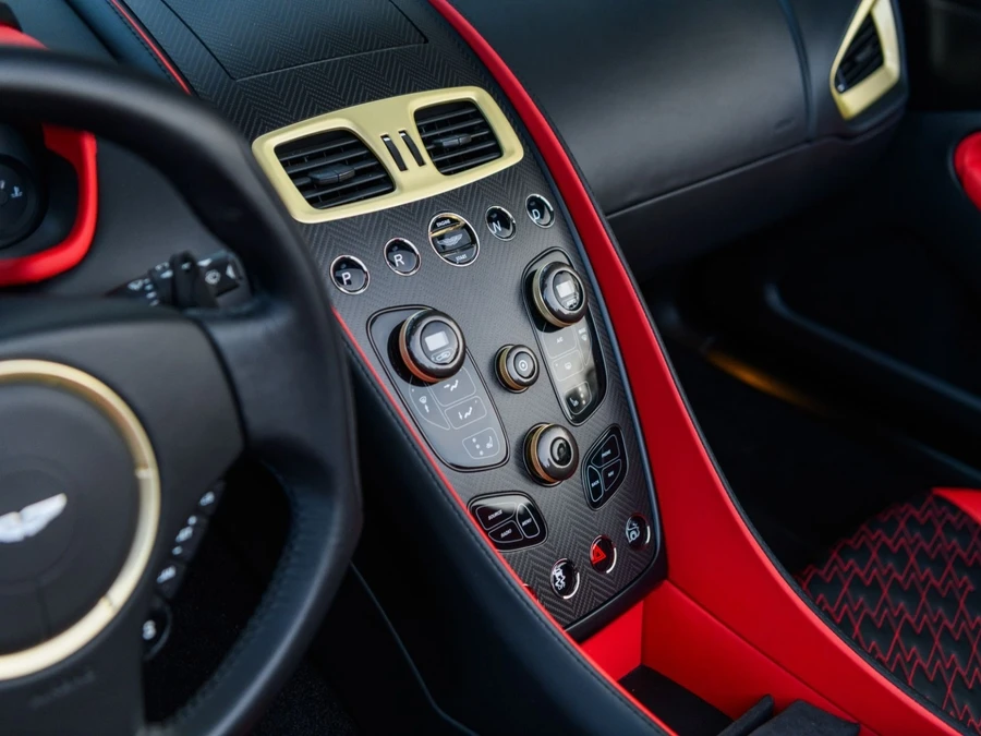 2018 Aston Martin Vanquish 2nd Gen - Image 20 of 31