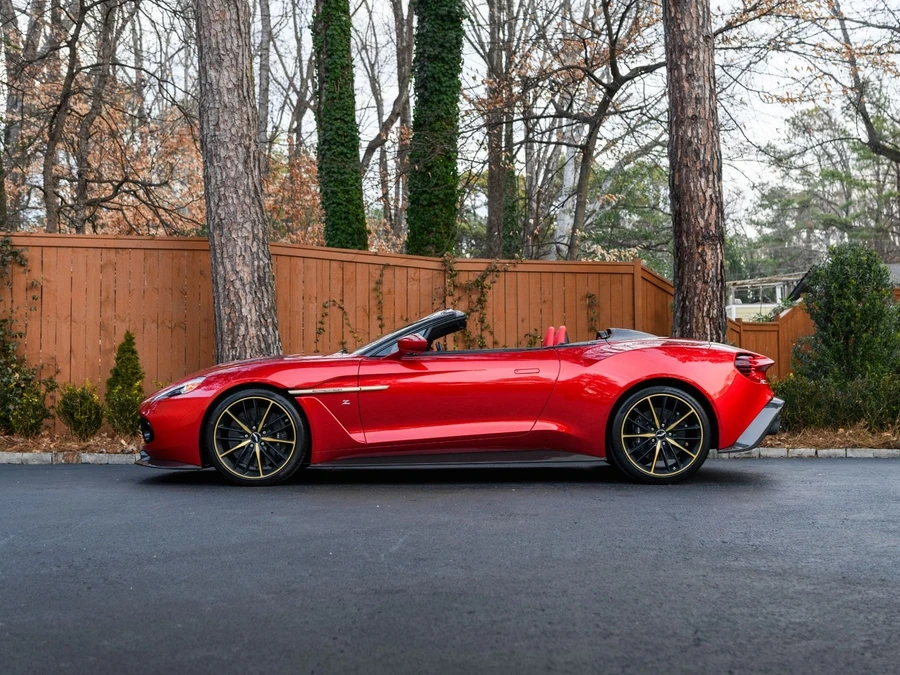 2018 Aston Martin Vanquish 2nd Gen - Image 4 of 31