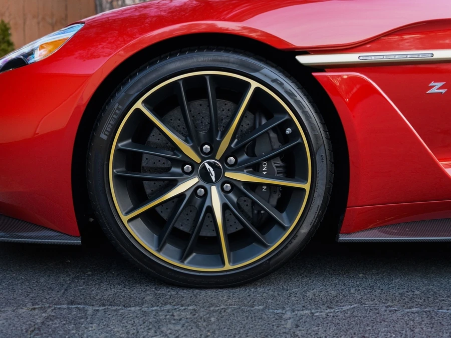 2018 Aston Martin Vanquish 2nd Gen - Image 10 of 31