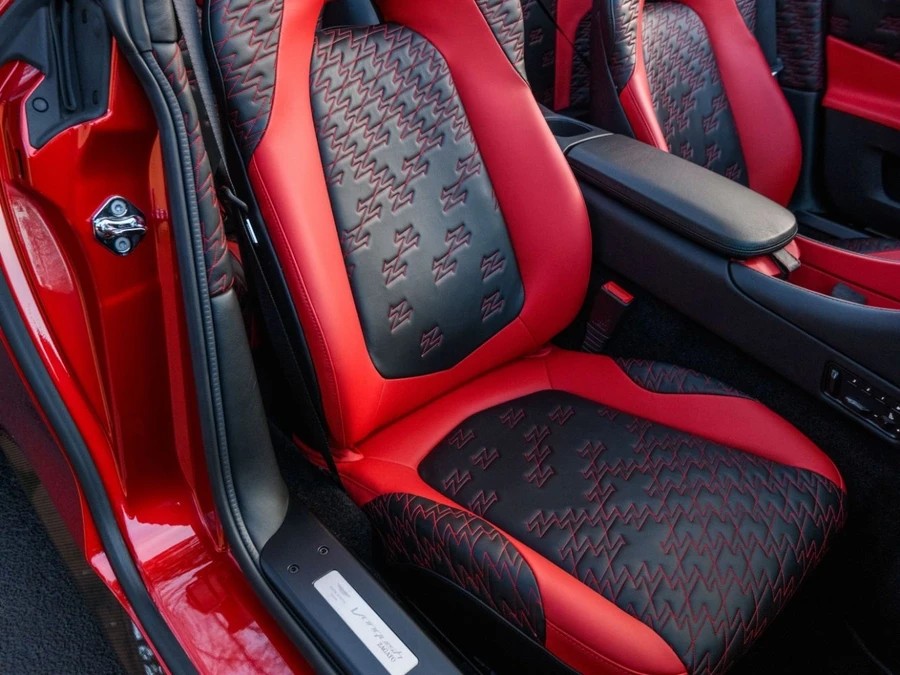 2018 Aston Martin Vanquish 2nd Gen - Image 24 of 31