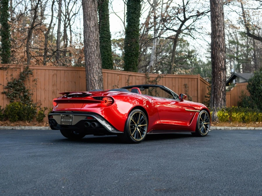 2018 Aston Martin Vanquish 2nd Gen - Image 7 of 31