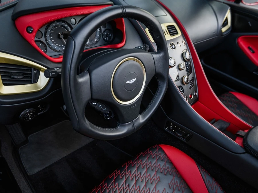 2018 Aston Martin Vanquish 2nd Gen - Image 17 of 31