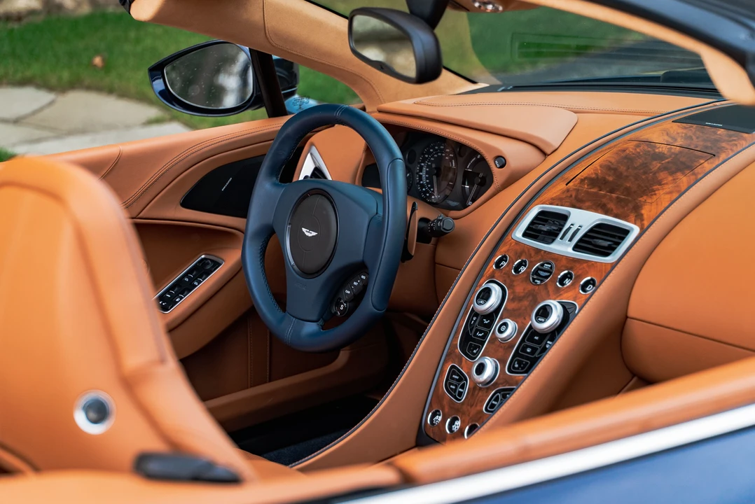 2018 Aston Martin Vanquish 2nd Gen - Image 21 of 31