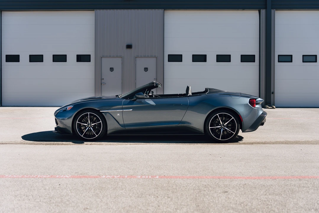 2018 Aston Martin Vanquish 2nd Gen - Image 19 of 31