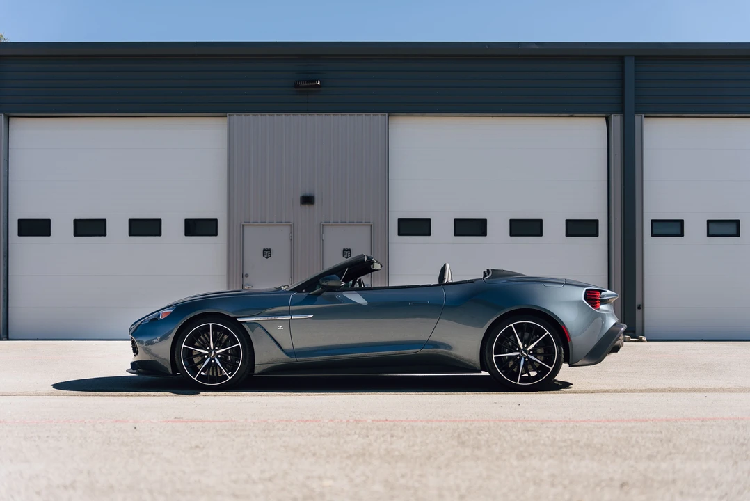 2018 Aston Martin Vanquish 2nd Gen - Image 18 of 31