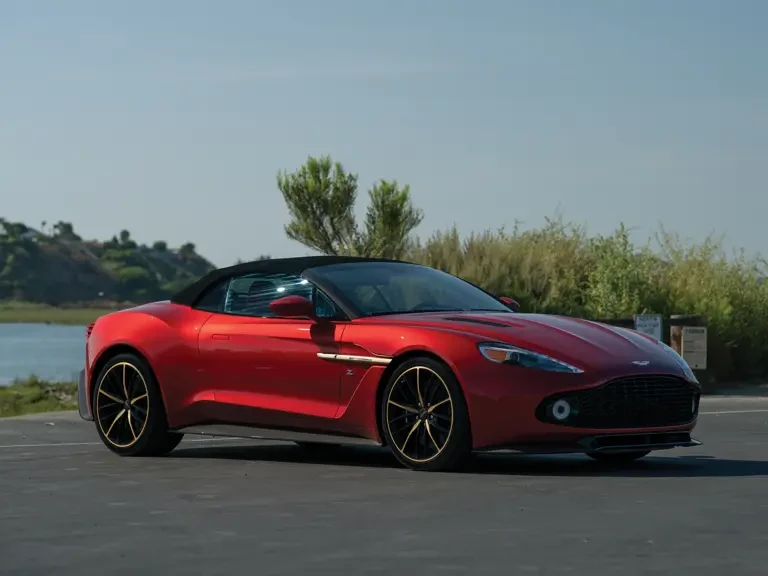 2018 Aston Martin Vanquish 2nd Gen - Image 21 of 31
