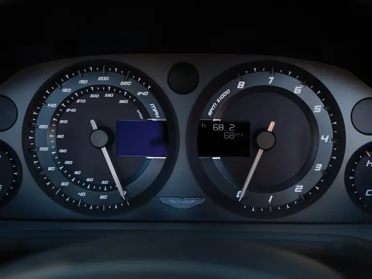 2018 Aston Martin Vanquish 2nd Gen - Image 13 of 31