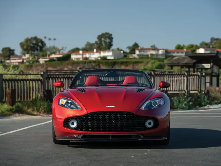 2018 Aston Martin Vanquish 2nd Gen - Image 10 of 31