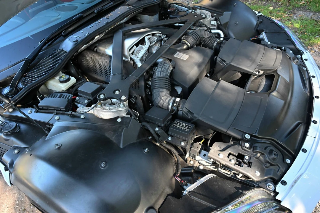 2018 Aston Martin V12 Vantage (2010-2018) - Image 7 of 21