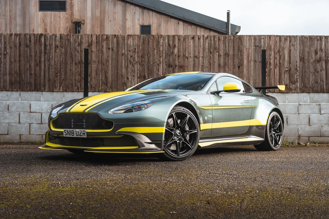 2018 Aston Martin V8 Vantage (2006-2017) - Image 17 of 31