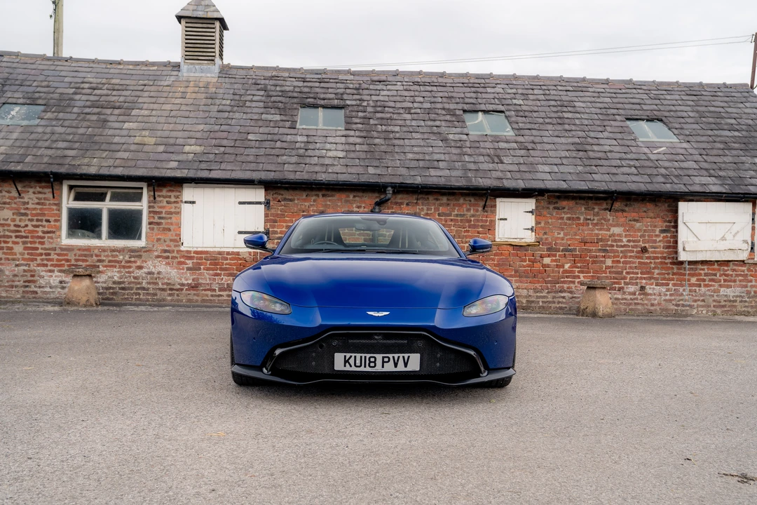 2018 Aston Martin V8 Vantage (2006-2017) - Image 3 of 31