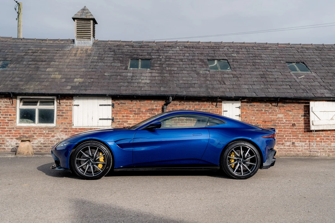 2018 Aston Martin V8 Vantage (2006-2017) - Image 5 of 31