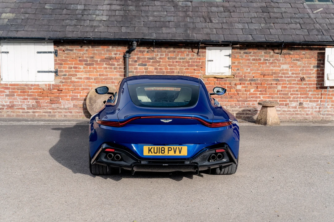 2018 Aston Martin V8 Vantage (2006-2017) - Image 7 of 31