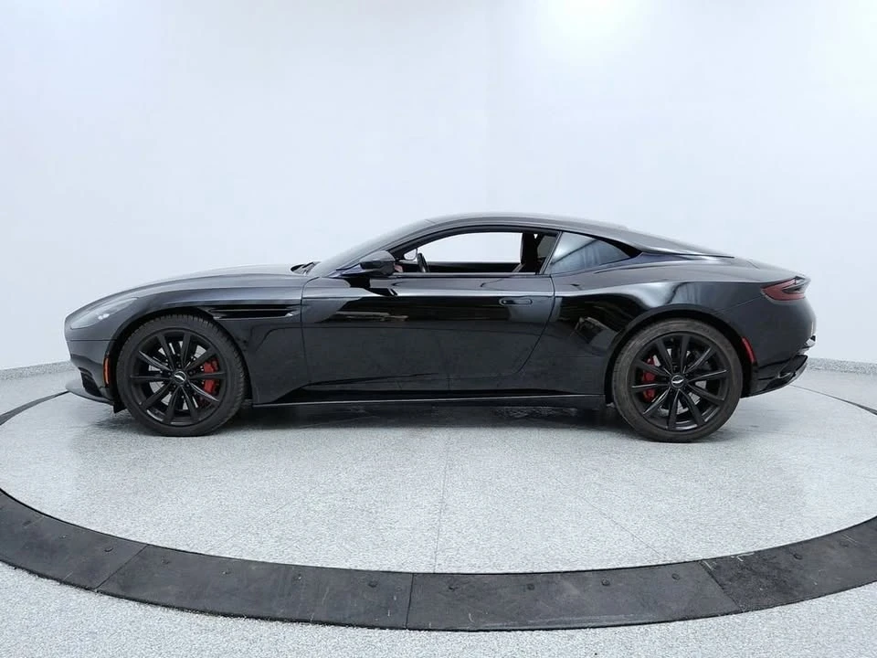 2018 Aston Martin DB11 - Image 2 of 20