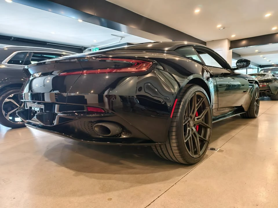 2018 Aston Martin DB11 - Image 6 of 14