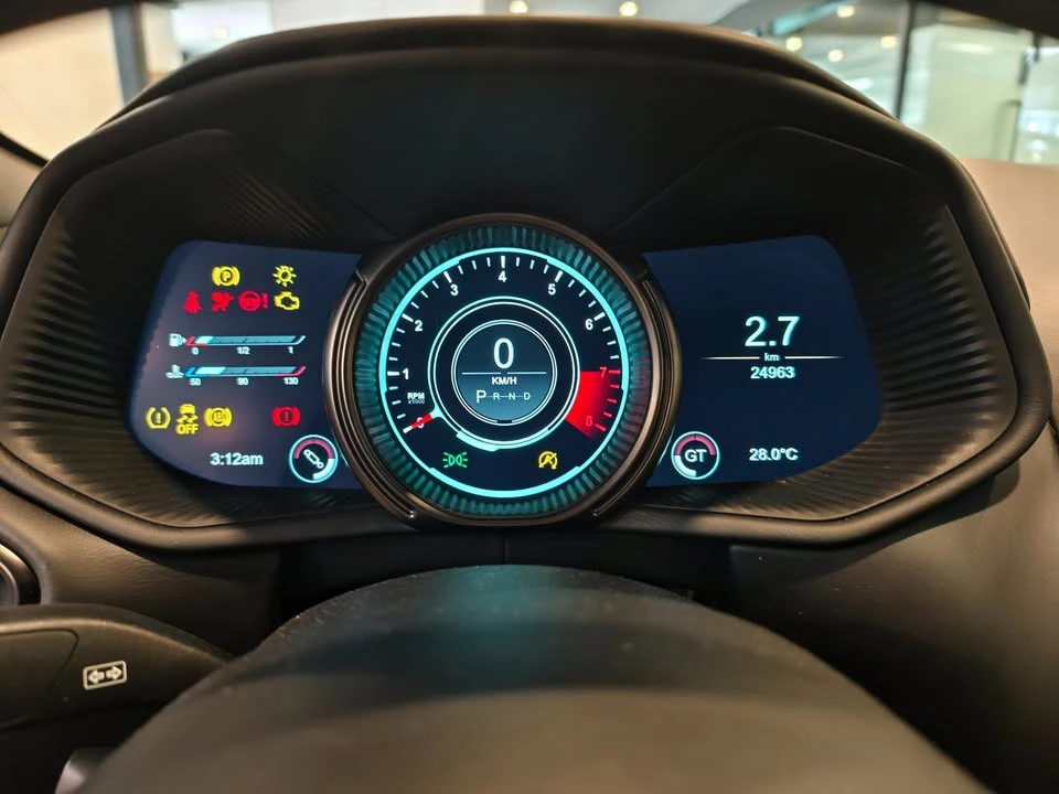 2018 Aston Martin DB11 - Image 9 of 14