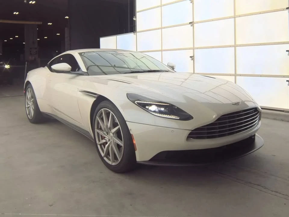 2018 Aston Martin DB11 - Image 9 of 13