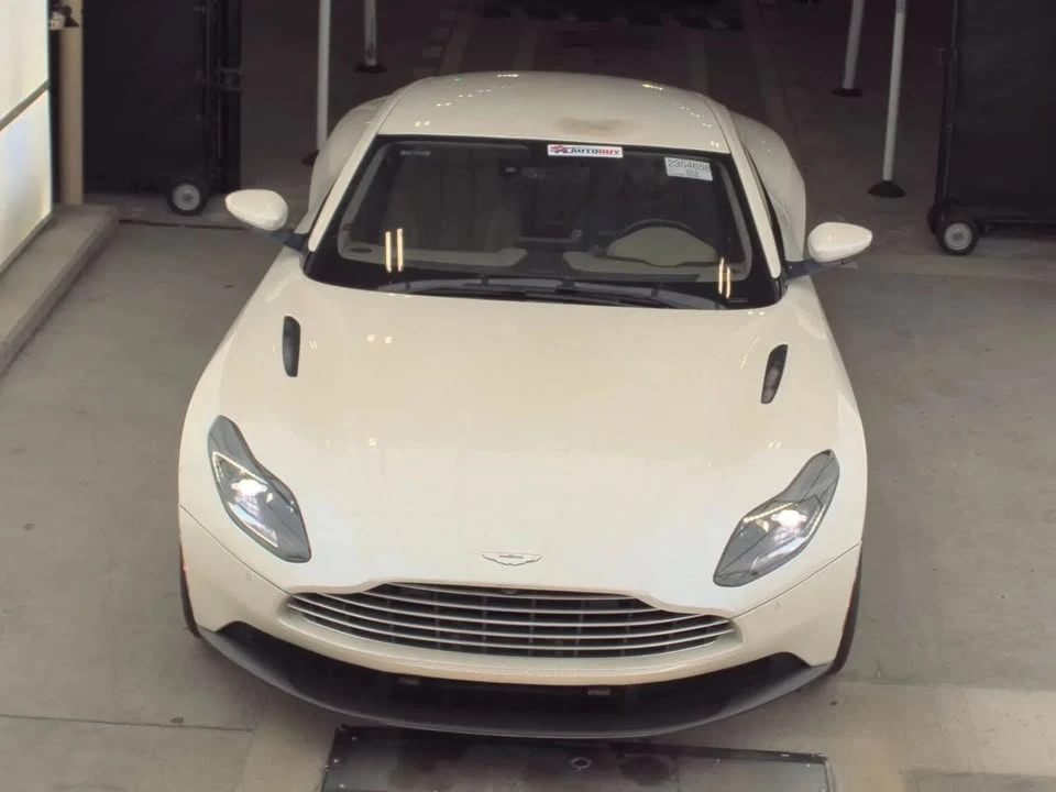 2018 Aston Martin DB11 - Image 7 of 13