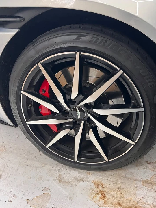 2018 Aston Martin DB11 - Image 4 of 14
