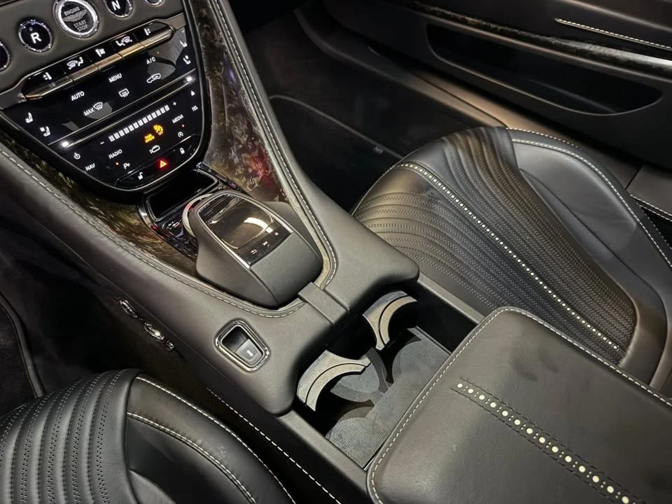 2018 Aston Martin DB11 - Image 7 of 13
