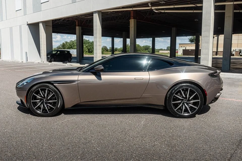 2018 Aston Martin DB11 V12 - Image 14 of 20