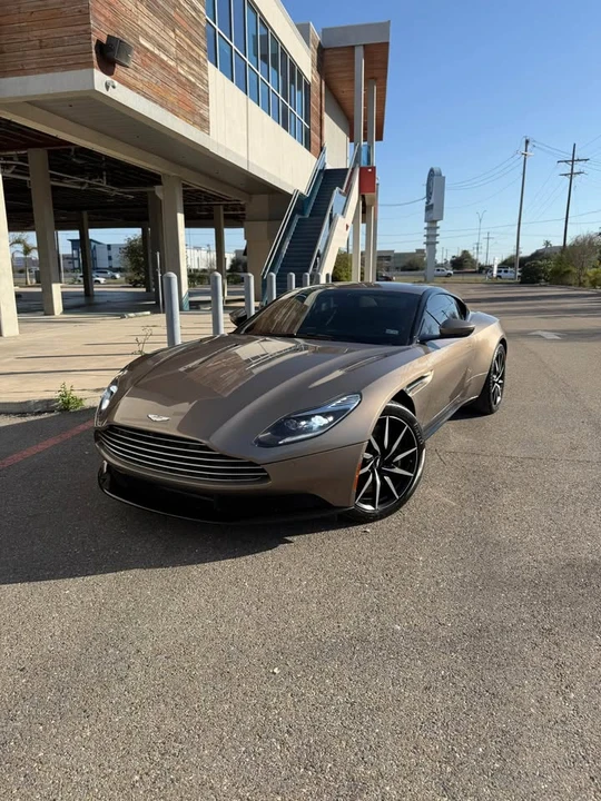 2018 Aston Martin DB11 V12 - Image 16 of 16