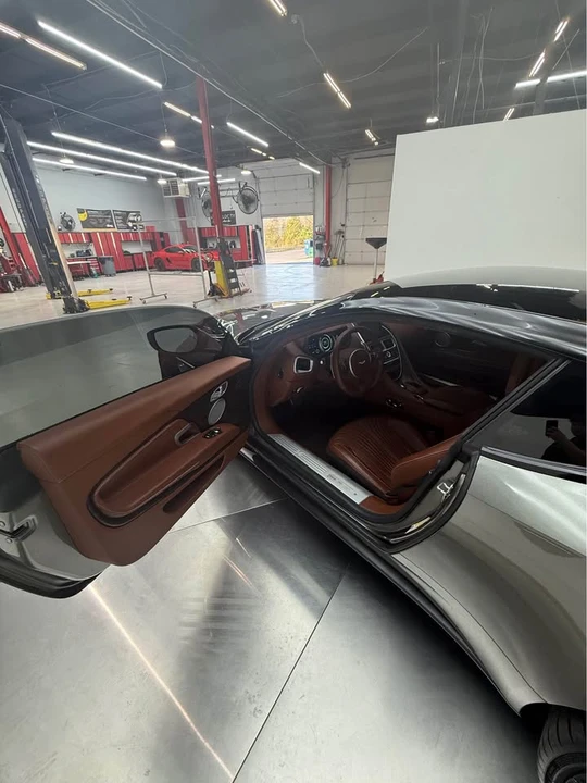2018 Aston Martin DB11 V12 - Image 7 of 10