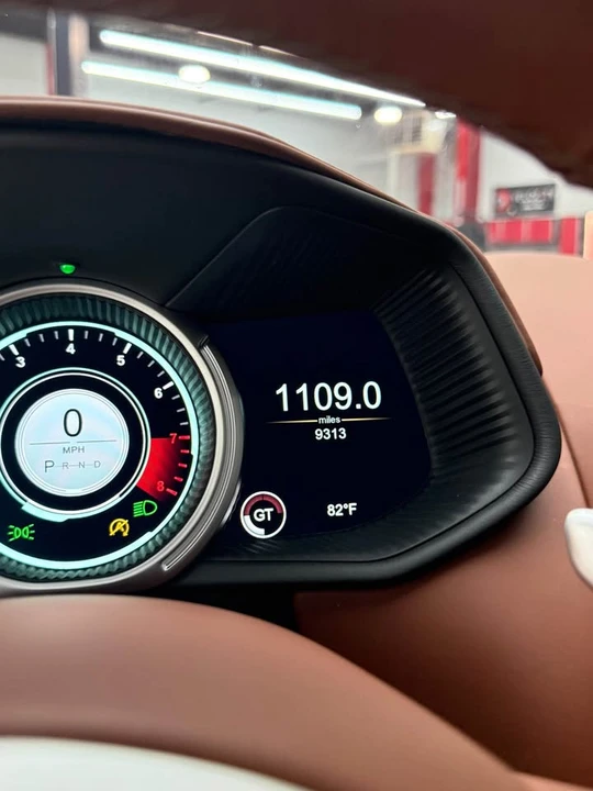 2018 Aston Martin DB11 V12 - Image 10 of 10