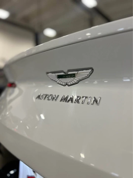2018 Aston Martin DB11 V12 - Image 17 of 17