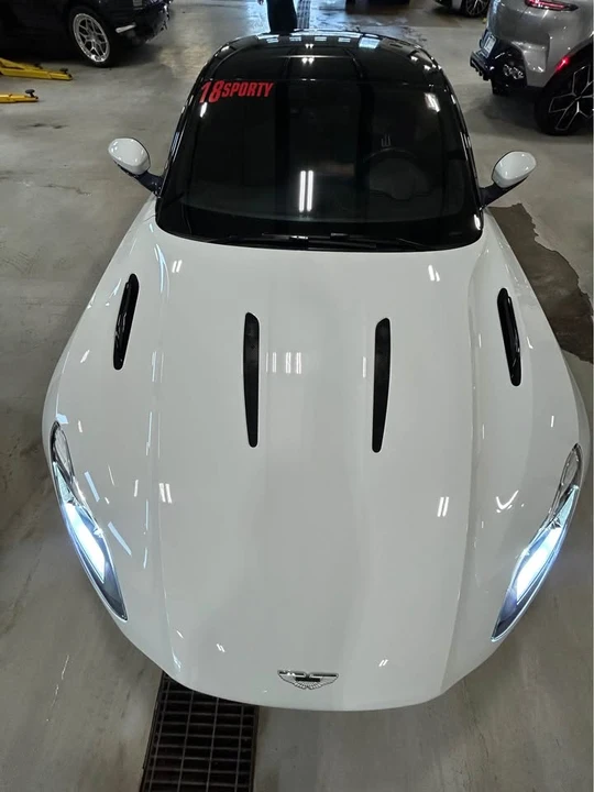 2018 Aston Martin DB11 V12 - Image 7 of 17