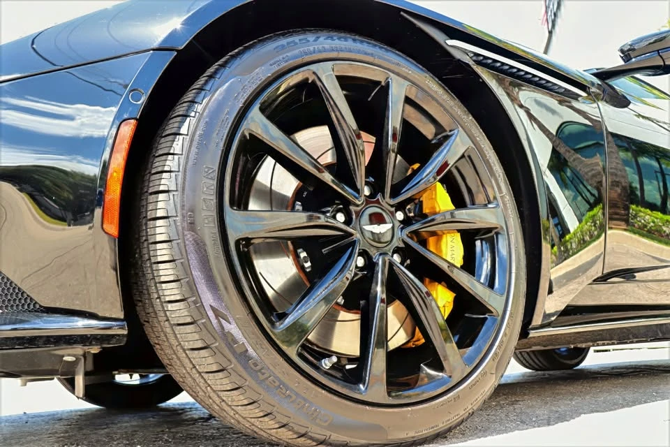 2018 Aston Martin DB11 V8 - Image 10 of 15