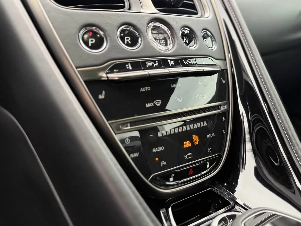 2018 Aston Martin DB11 V8 - Image 13 of 14