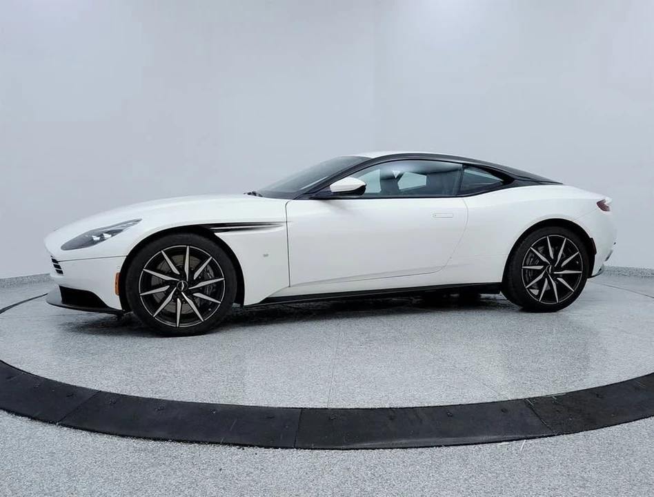 2018 Aston Martin DB11 V8 - Image 2 of 20