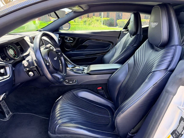 2018 Aston Martin DB11 V12 - Image 11 of 19