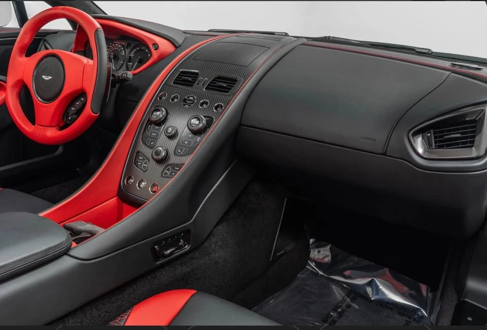 2018 Aston Martin Vanquish Zagato - Image 8 of 20