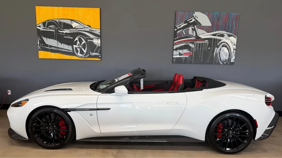 2018 Aston Martin Vanquish Zagato - Image 2 of 8