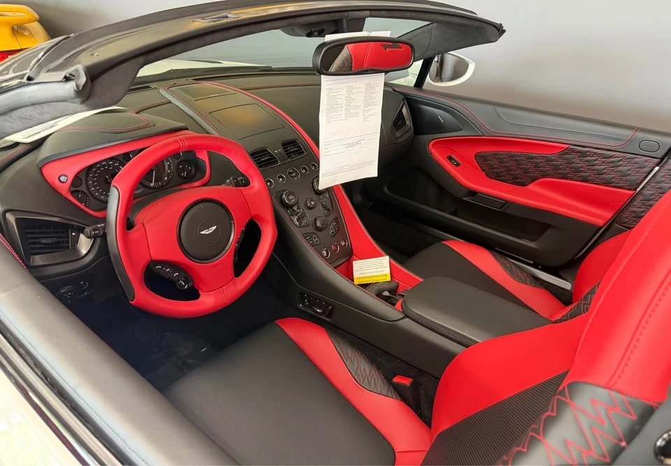 2018 Aston Martin Vanquish Zagato - Image 6 of 8
