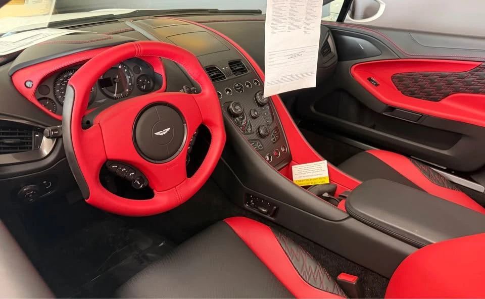 2018 Aston Martin Vanquish Zagato - Image 7 of 8