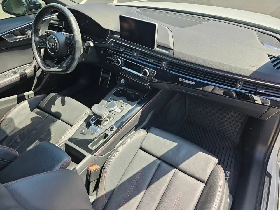 2018 Audi B9 A4 - Image 11 of 20