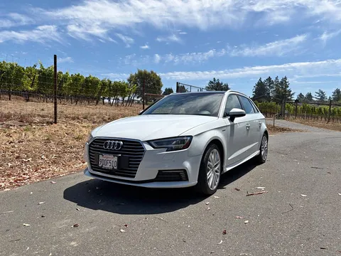 2018 Audi A3 Etron Premium Plus Sportback Hybrid